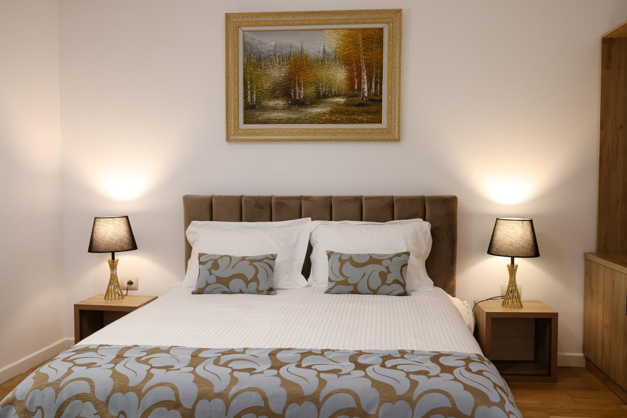 Vila Ferdinand Modern Rooms In Tirana'S Center Ruang foto